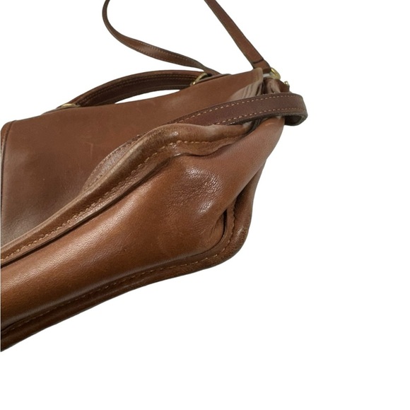 Vintage Coach British Tan Leather Station Crossbody Bag - Picture 8 of 16
